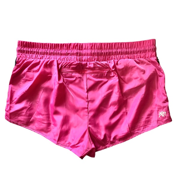 AeroSport Medium Pink Shorts - Picture 2 of 8